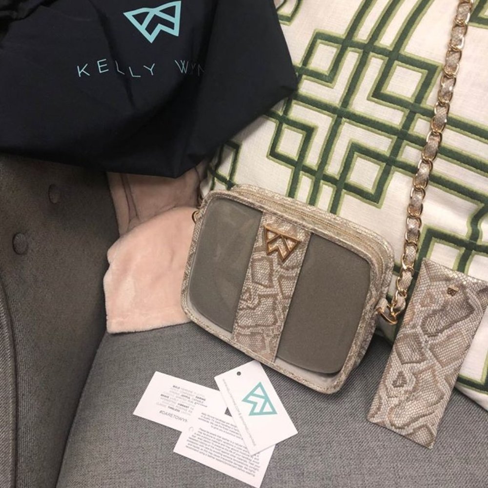 Clear Mingle Mingle Mini in Moon